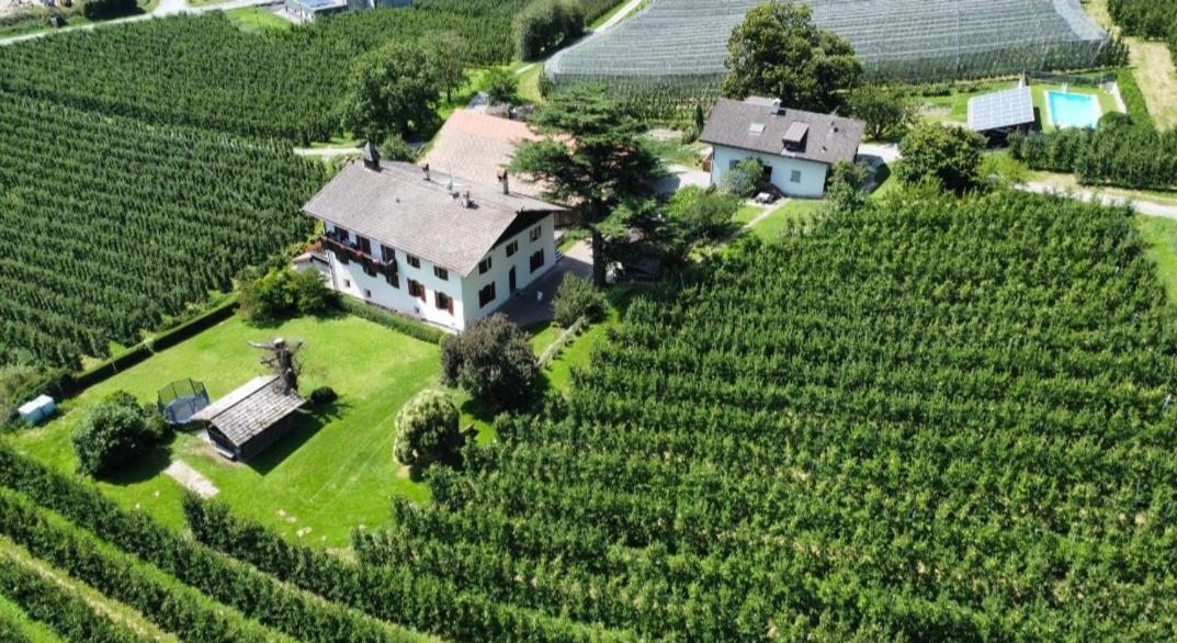 Mareinhof Vetzan-Apples,Apartment&More Силандро Экстерьер фото
